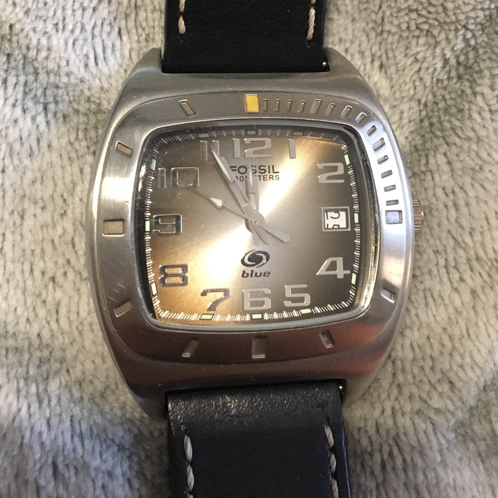 Fossil Men's Silver and Black Square Dial Watch
